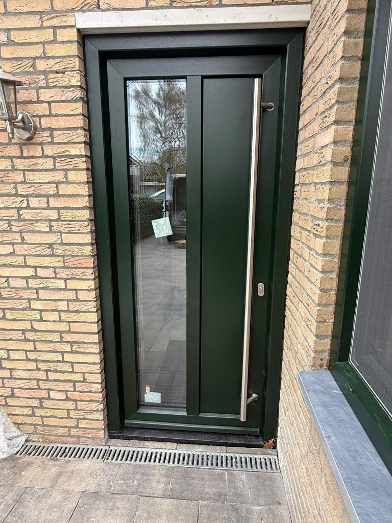 Kozijnen & voordeur – groen